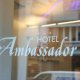 Hotel Ambassador, Lukernas