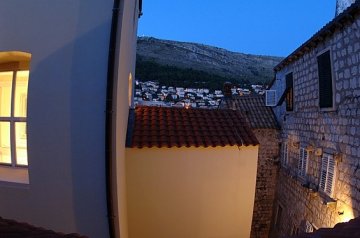 Santa Maria A4, Dubrovnik
