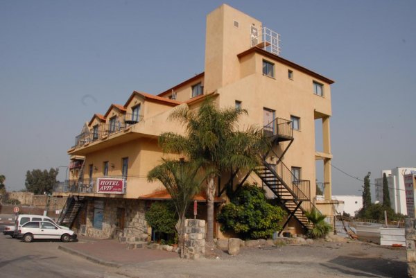 Aviv Hotel, Tiberíades