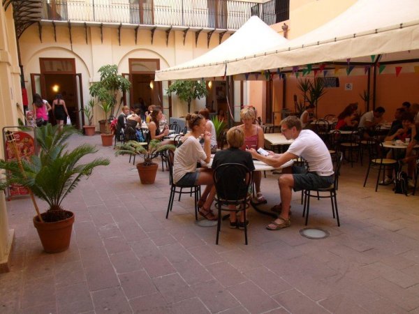 Cagliari Hostel Marina, केगलियरी
