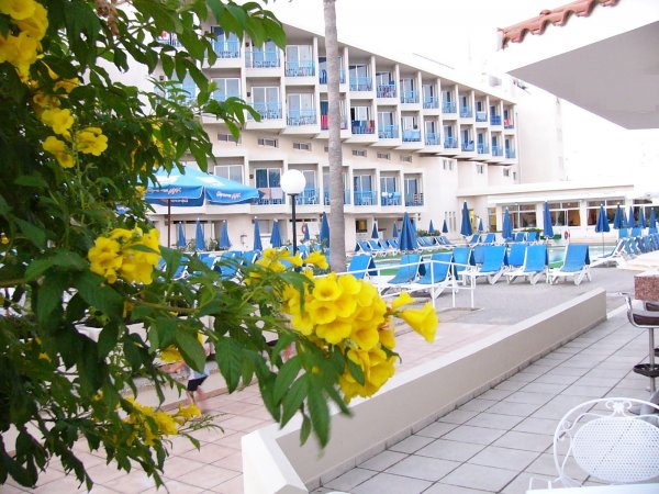 Kissos Hotel ,  Paphos