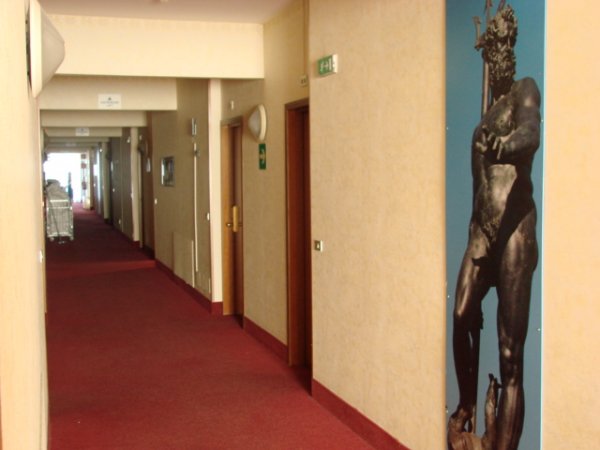 Hotel Meeting, Bolonya
