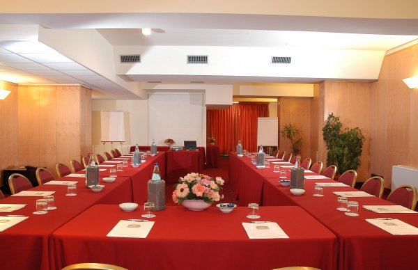 Hotel Meeting, Bolonya