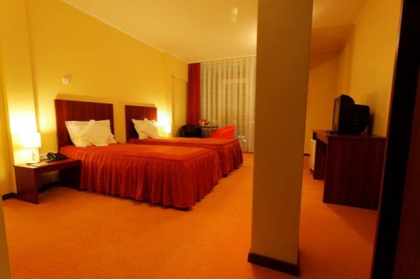 COMPLEX HOTELIER WELLNESS and SPA PERLA, Oradea