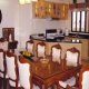 Stone House Bed and Breakfast, Манила