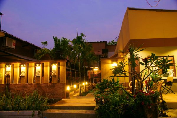 Koko Palm Inn, Chiang Mai