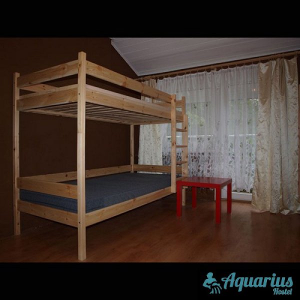 Aquarius hostel, 소폿