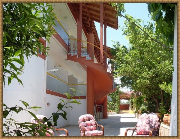 Evli Apartments, Rethymno