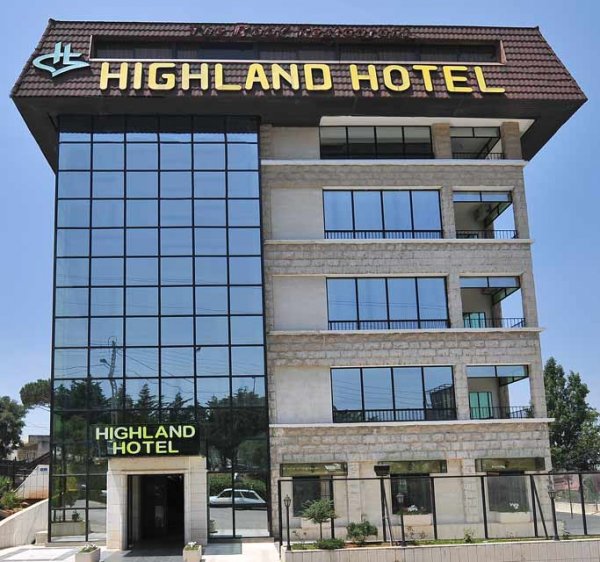 Highland Hotel, Aley