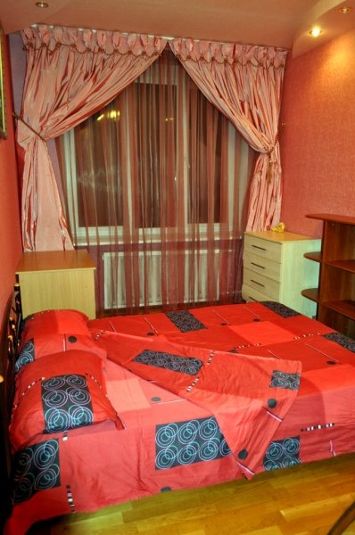 RoomOn Apartments, Donetsk
