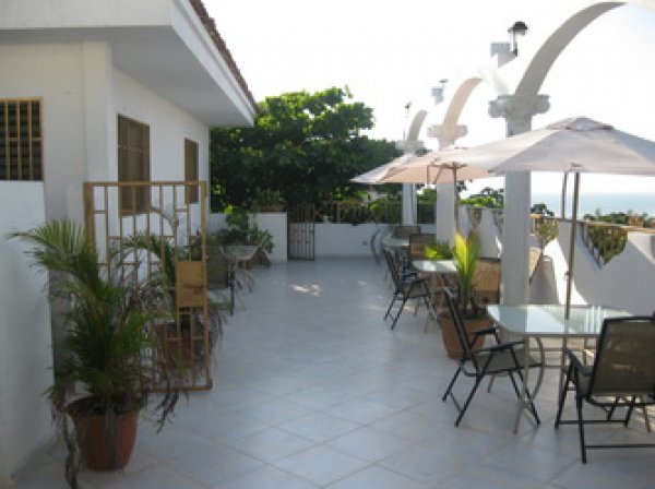 Pacot Breeze Hotel, Port-au-Prince