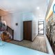 Lounge Inn Guest House and Apartments , Порту
