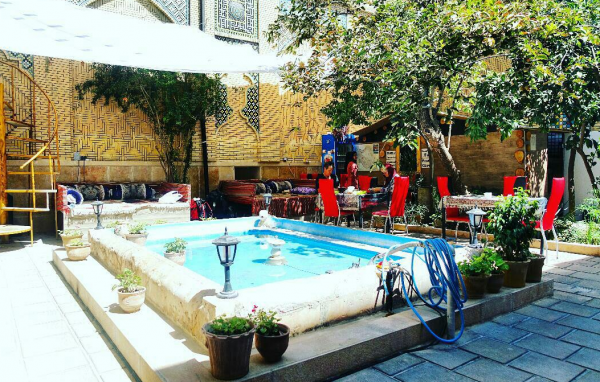 Taha Historical Hostel, Shiraz