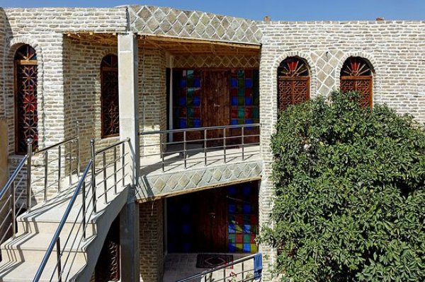 Raz traditional guest house, Shiraz
