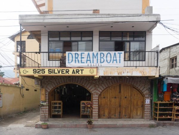 Dreamboat hostel, パナハチェル