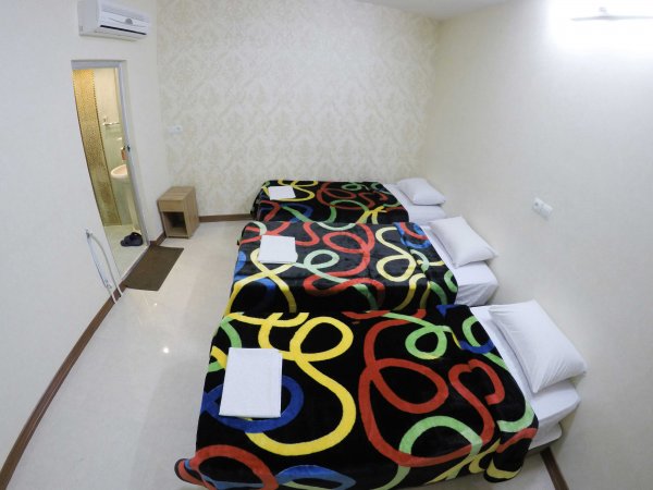 Shirin Hotel & Hostel, 카샨