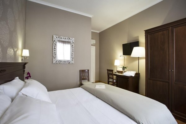 SMART HOTEL GALLERY HOUSE, Palermo