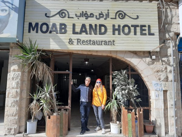 Moab Land Hotel, Мадаба