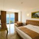 Kristal Beach Hotel 3 yıldızlı otel icinde
 Antalya