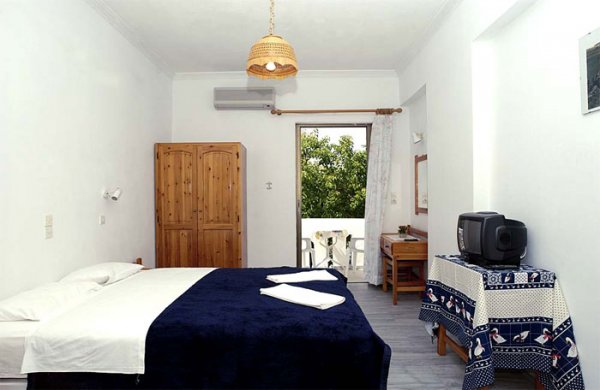 Ampeli Studios Apartments, Paros Island