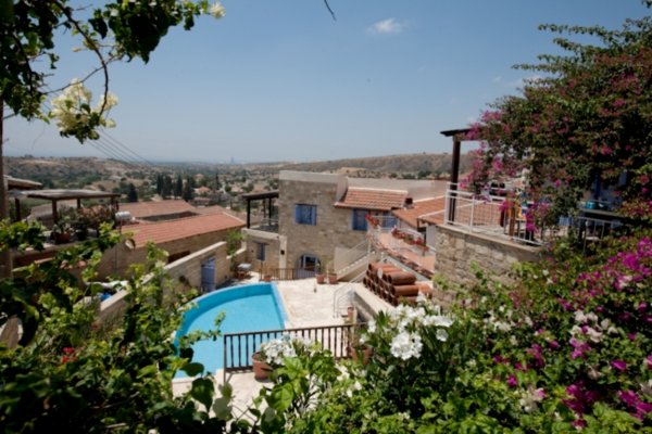 Cyprus Villages, Λάρνακα