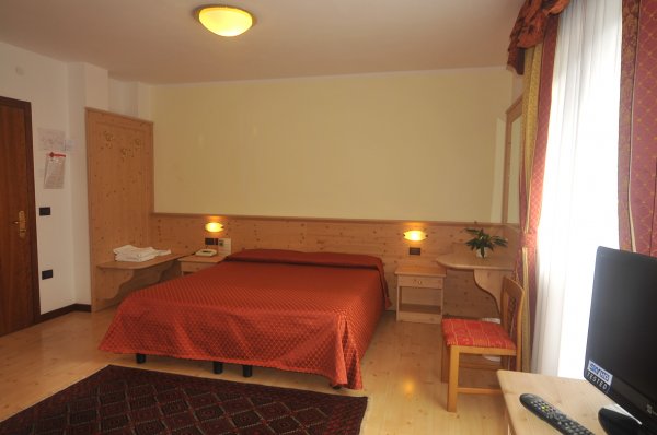 Hotel Dolomiti***, Trient