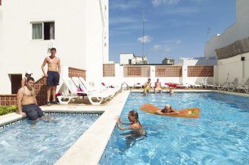 Hostal-Torres, Ibiza